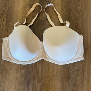 Wacoal Bra Womens 42DD Underwired convertible Strapless 854119 nude beige plus